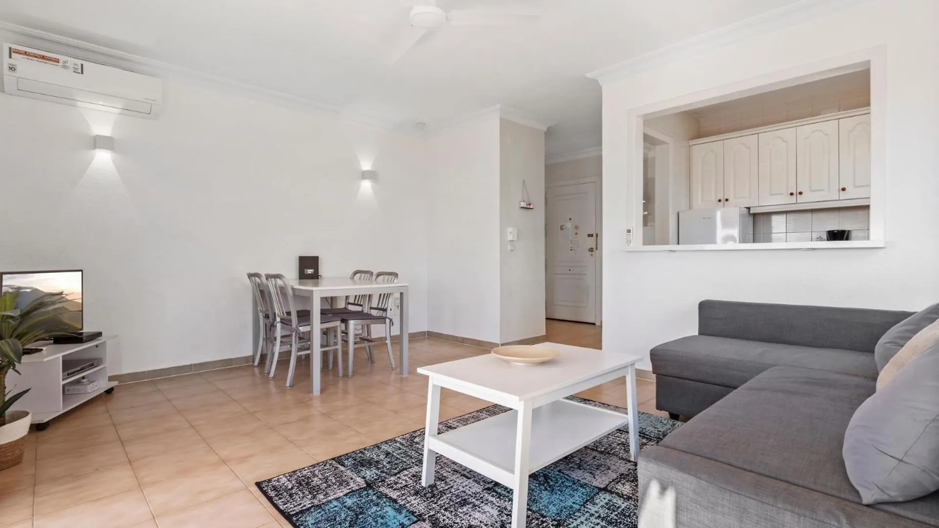 Apartment Lovely Flat With Sea View Near The Beach By Costarentals - Ref 37 Benalmadena Spain
