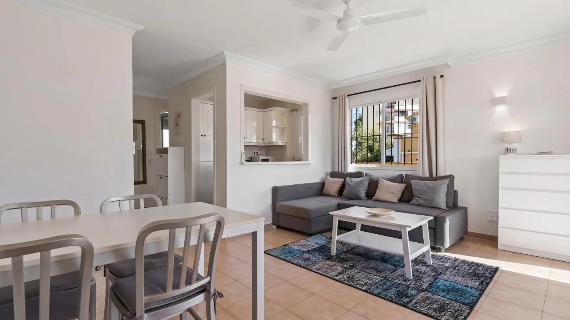 Apartment Lovely Flat With Sea View Near The Beach By Costarentals - Ref 37 Benalmadena