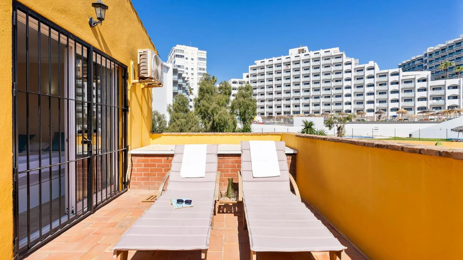Apartment Lovely Flat With Sea View Near The Beach By Costarentals - Ref 37 Benalmadena Spain